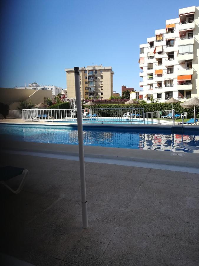 2 Dormitorios, 5 Personas, Piscinas, 10 Min Playa, Plaza La Nogalera Torremolinos Exterior photo